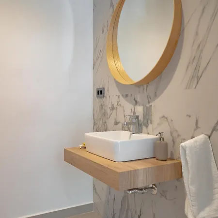 Atalya Rio * マルベーリャ