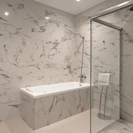 Atalya Rio * マルベーリャ