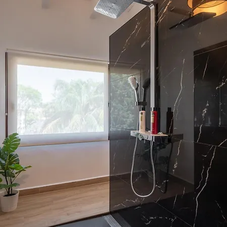 Atalya Rio * マルベーリャ